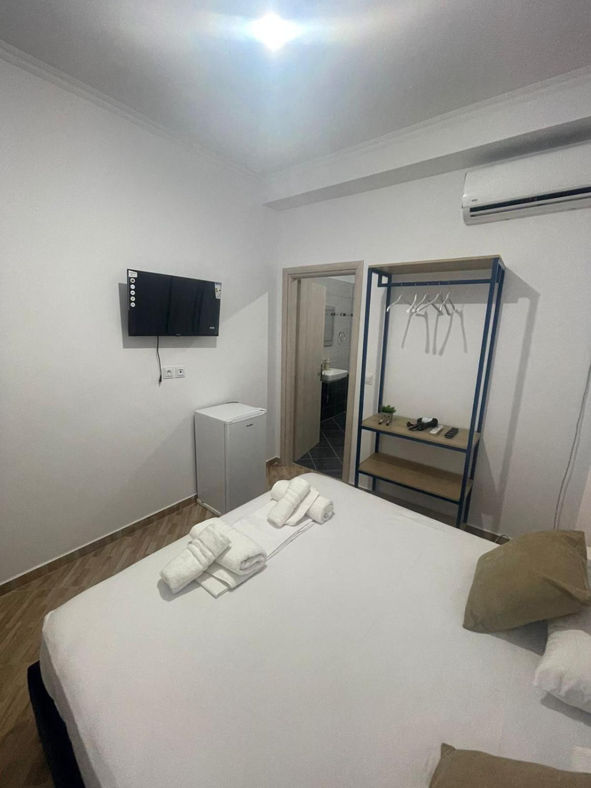 Vanesa Rooms Sarandë Exterior foto